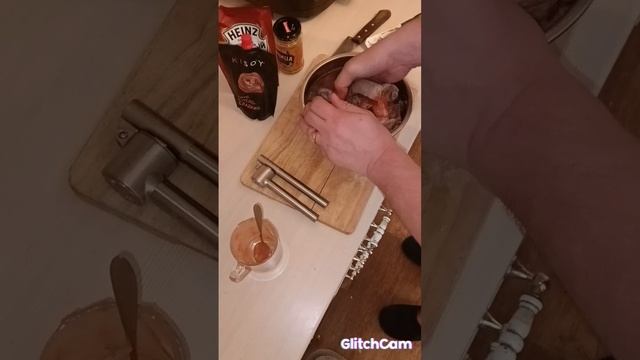 Степа Жарит