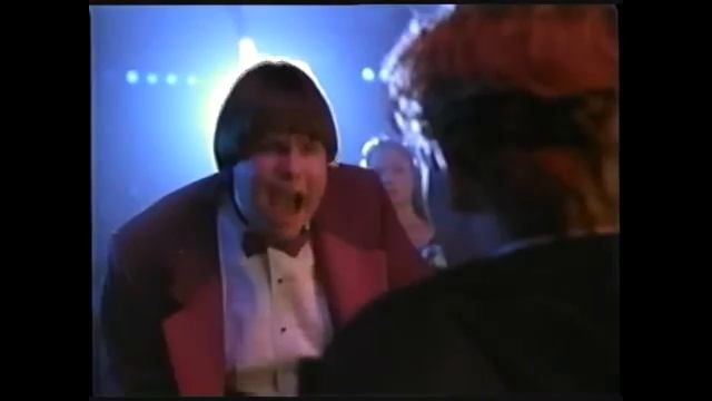Angus - 1995 Climactic Scene смотреть онлайн