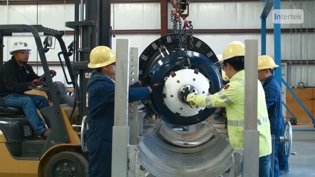 Intelligent Pigging Pipeline Inspection Services Oil & Gas Industry смотреть онлайн