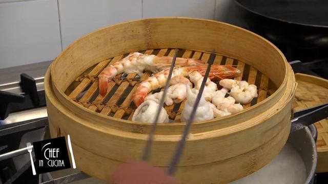 Chef in Cucina - Insalatina tiepida di mare смотреть онлайн
