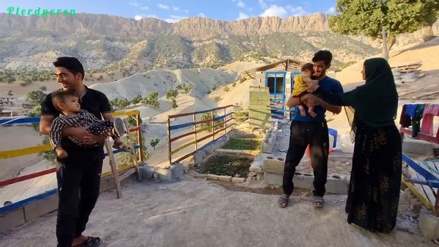 Amir's meeting with Saleh; Arsalan's arrival at Amir's house; trip to Saleh's hut (perensholiz) смотреть онлайн