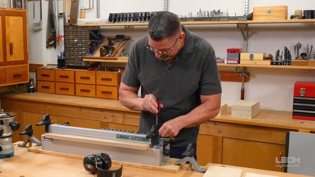 How To Rout Custom Through Dovetails On The Leigh D4R Pro