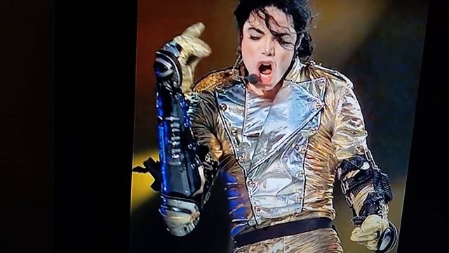 Michael Jackson salsa смотреть онлайн