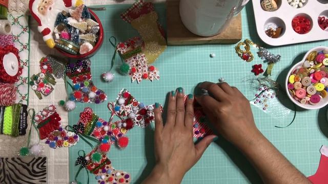 #1 Christmas Series 2017 🎅🏼 Ugly Christmas Stocking Embellishments Or DIY Ornaments