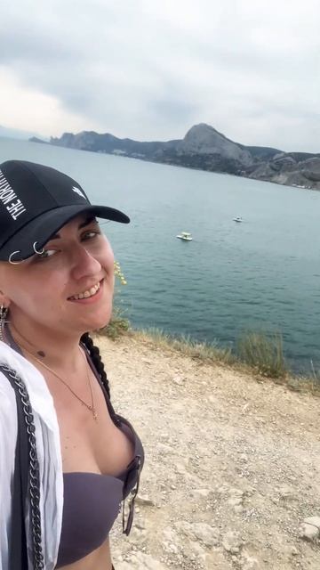 #горы #скалы #отвесныескалы #море #Крым #судак #поход #прыгнусоскалы #отдых #отпуск #ворон #rock