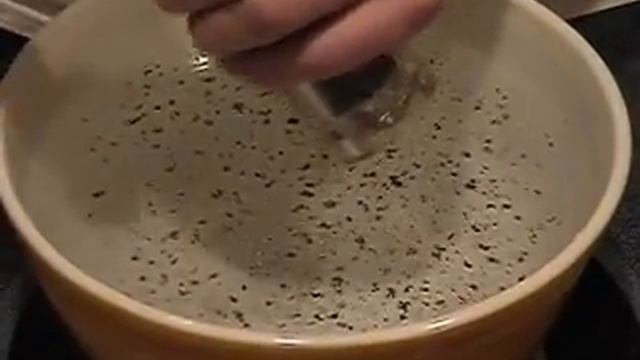 Scared Pepper Experiment смотреть онлайн
