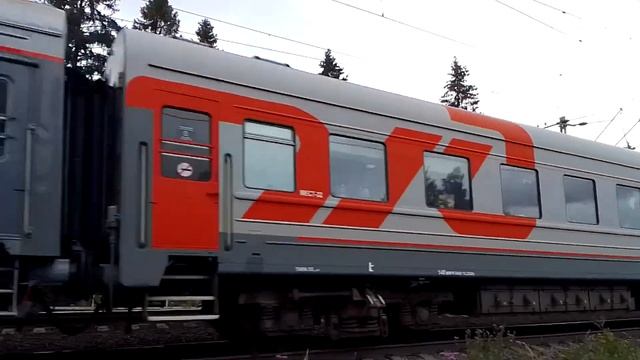 ЭП1-191. Идёт на юг с пассажирским. Тифон. Перегон Голиковка-Онежский. Петрозаводск. Дикая бабка. смотреть онлайн