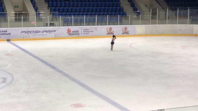 Контрольный прокат Сати фигурное катание