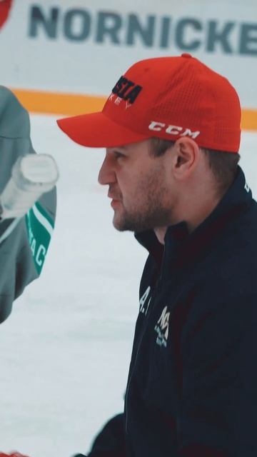 #shorts Тренировка – это красиво 🏒 смотреть онлайн