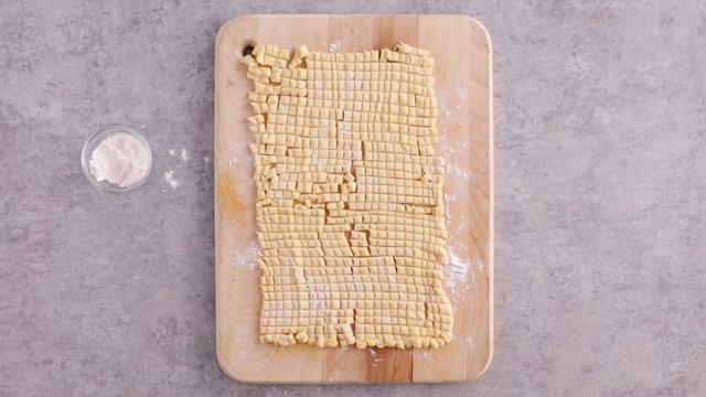 Sausage Crescent Cheese Balls | Pillsbury Recipe