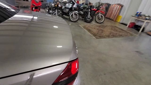 Mercedes SL55 AMG cold start смотреть онлайн