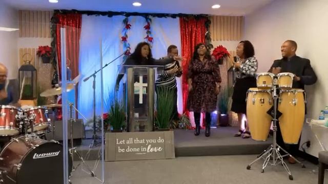 Greater Light Ministry Pastor Aaron L.and Lady Vanessa Dycus 12/5/21 смотреть онлайн