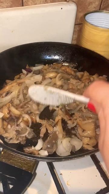 Картопля з грибами #shorts #myday #картопля #картошкасгрибами