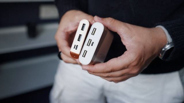 This is the Slimmest PowerBank You Can Buy | 20,000 mAh | Review | Mohit Balani смотреть онлайн