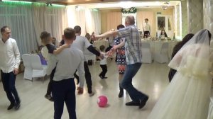 Танец под Кадышеву