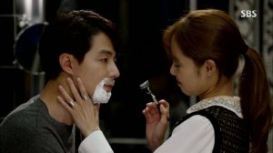 Строптивый укрощает строптивую в дораме " Все в порядке, это любовь"