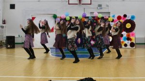 танец "Бабки Ёжки"