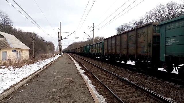Свистнул ВЛ80к-599 с чётным грузовым смотреть онлайн
