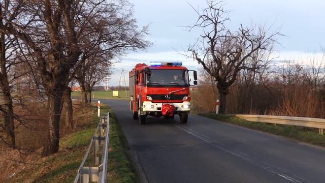 Alarmowo do wypadku na A4 - 441[D]22 GBA Mercedes-Benz Atego 1326 - JRG Jawor смотреть онлайн