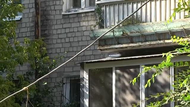 Опасный кабель на улице Каруны смотреть онлайн