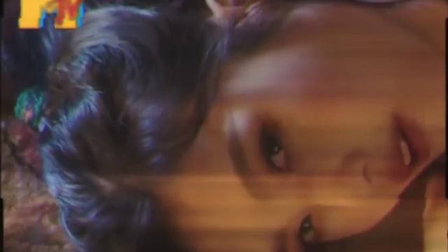 Red Velvet - Peek-a-Boo | 1980s Concept