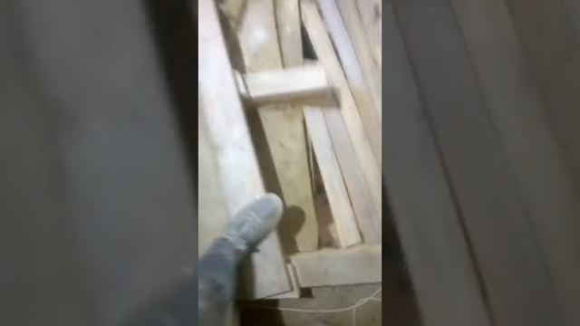 Криворукий бетонщик залил кривую лестницу 0,7куба из Лукойла (бочка) смотреть онлайн