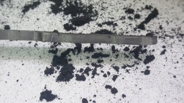 Меч из грифеля карандаша, резьба по грифелю карандаша. смотреть онлайн