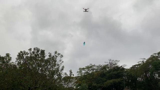 Drone fishing - Gannet Pro load test in the rain with 2kg смотреть онлайн