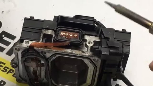 REPARACIÓN / VERIFICACIÓN BOMBA INYECTORA DE DOS CONECTORES PSG16 OPEL смотреть онлайн