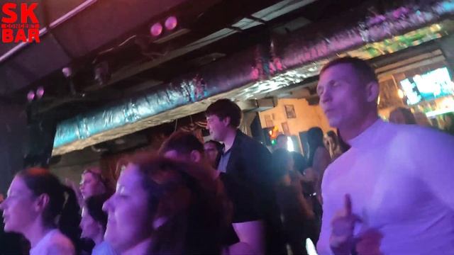 Звери - "Просто такая сильная любовь" (New Gorky cover, SKBAR, Чебоксары, 28.04.2024) смотреть онлайн