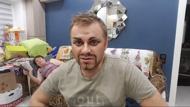 Что С Моим Лицом смотреть онлайн