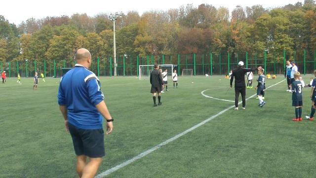 4 игра в группе 2 тайм СШОР6 - Кожаный мяч 0-3 смотреть онлайн