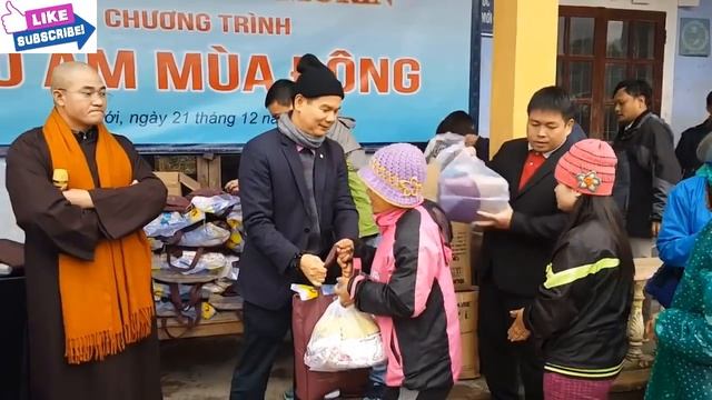 Hotel Saigon Morin Hue, Tặng Quà Vùng Nghèo A Lưới. Chương Trình Áo Ấm Mùa Đông смотреть онлайн