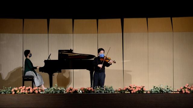 林楷軒 Chris Lin 11052021 台北市音樂比賽 國中個人Ａ組音樂班組 小提琴獨奏第五名 смотреть онлайн