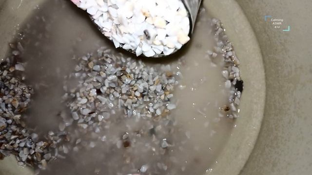 ASMR Calming Sounds of White Gravel in Water in 4K 2160P смотреть онлайн