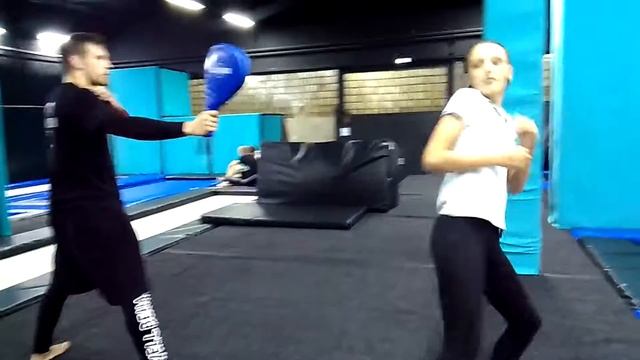 Антон и Оля.