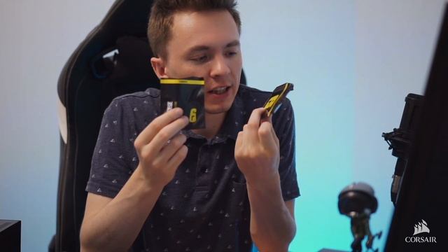 Что внутри коробки от Ubisoft?