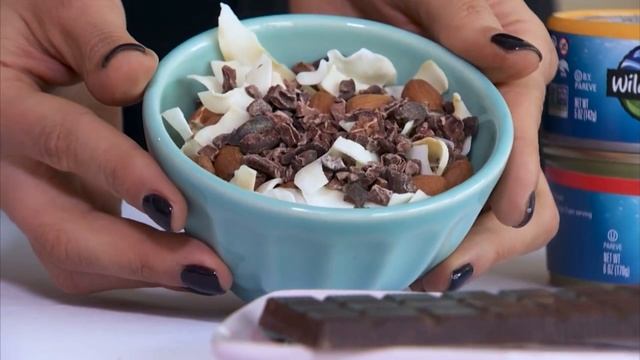 Living Healthy - Mood Boosting Foods