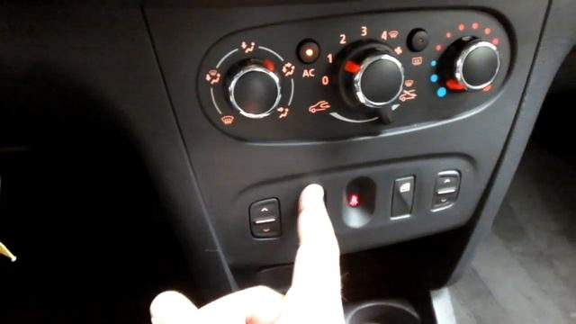 Video review Dacia Sandero TCe 90 Stepway, 2014, GK-638-H смотреть онлайн
