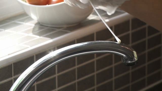 Clean up your home or risk the health of your family смотреть онлайн