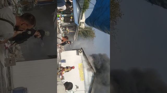 Горит рынок Юность смотреть онлайн
