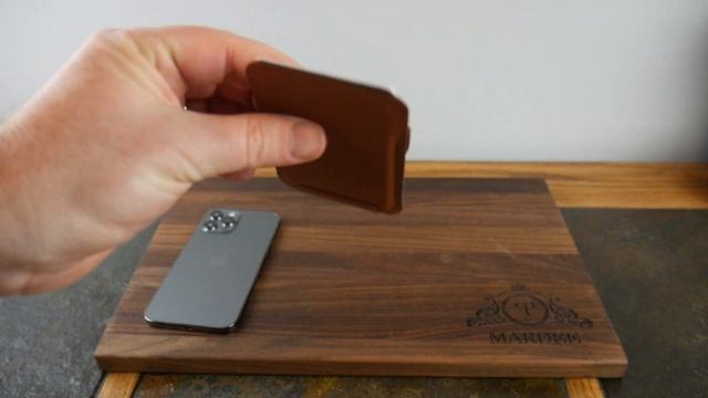 MOFT Mag Safe Snap-On Wallet & Stand For iPhone 12 Pro смотреть онлайн
