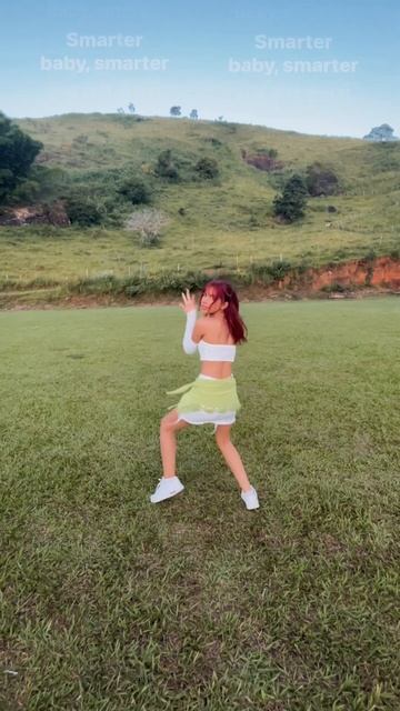 i’m a smarter baby, smarter✨ #kpop #lesserafim #smart #smart_challenge #dance #shortsvideo смотреть онлайн