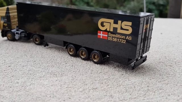 Volvo F12 Classic Albedo 1:87 смотреть онлайн