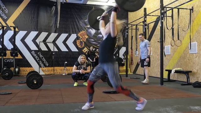 Olga Zubova in CrossFit Black Squirrel смотреть онлайн