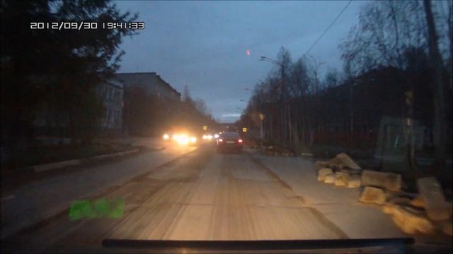 НЕ ЗАМЕТИЛ БОРДЮР г.Апатиты30.09.2012 г..wmv смотреть онлайн
