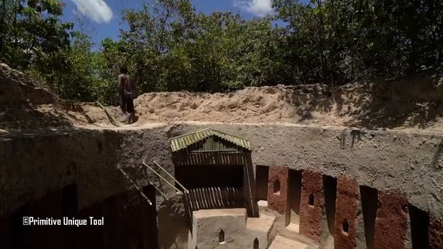 Самые современные подземные бассейны с подземным дом в истории смотреть онлайн