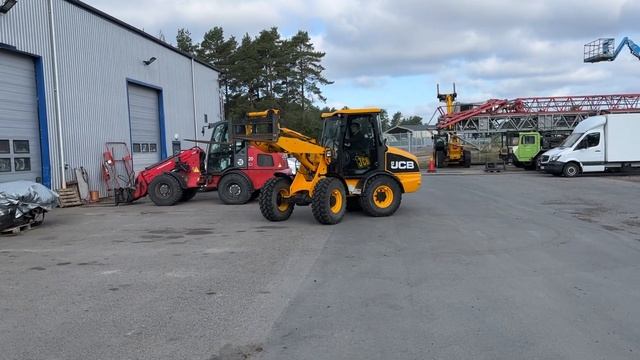 Köp Hjullastare JCB 406 på Klaravik смотреть онлайн