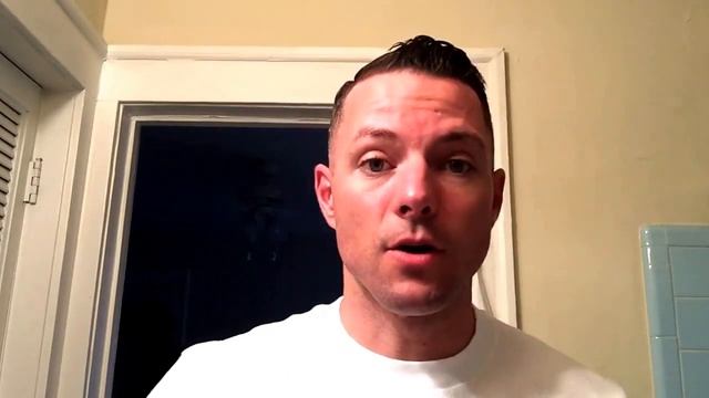 Real Men Use LUMINESCE skin care line! смотреть онлайн