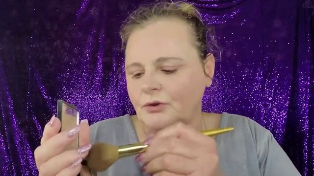 Chanel Les Beiges on mature skin смотреть онлайн